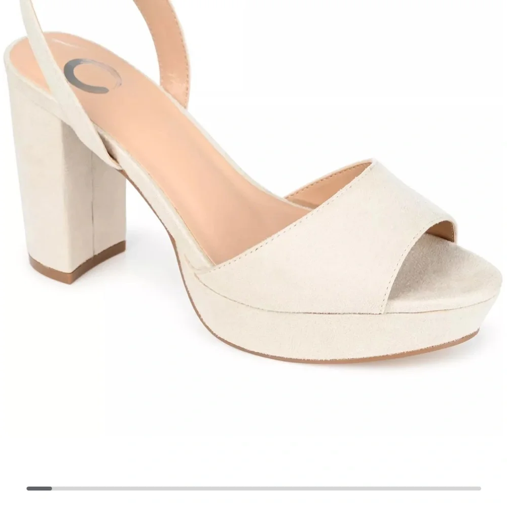 JOURNEE COLLECTION Women's Nairri Platform Block Heel Dress Sandals, Size 9.5